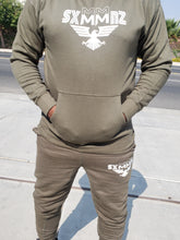 Load image into Gallery viewer, &quot;Sxmmnz&quot; Sweat Suit (olive green)
